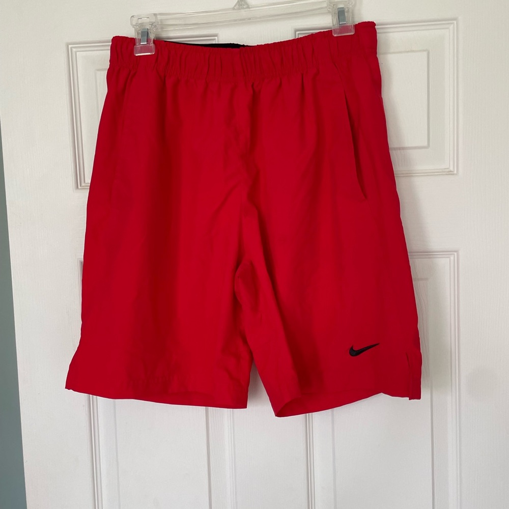 Nike Men's Dri-fit Red Shorts Size M